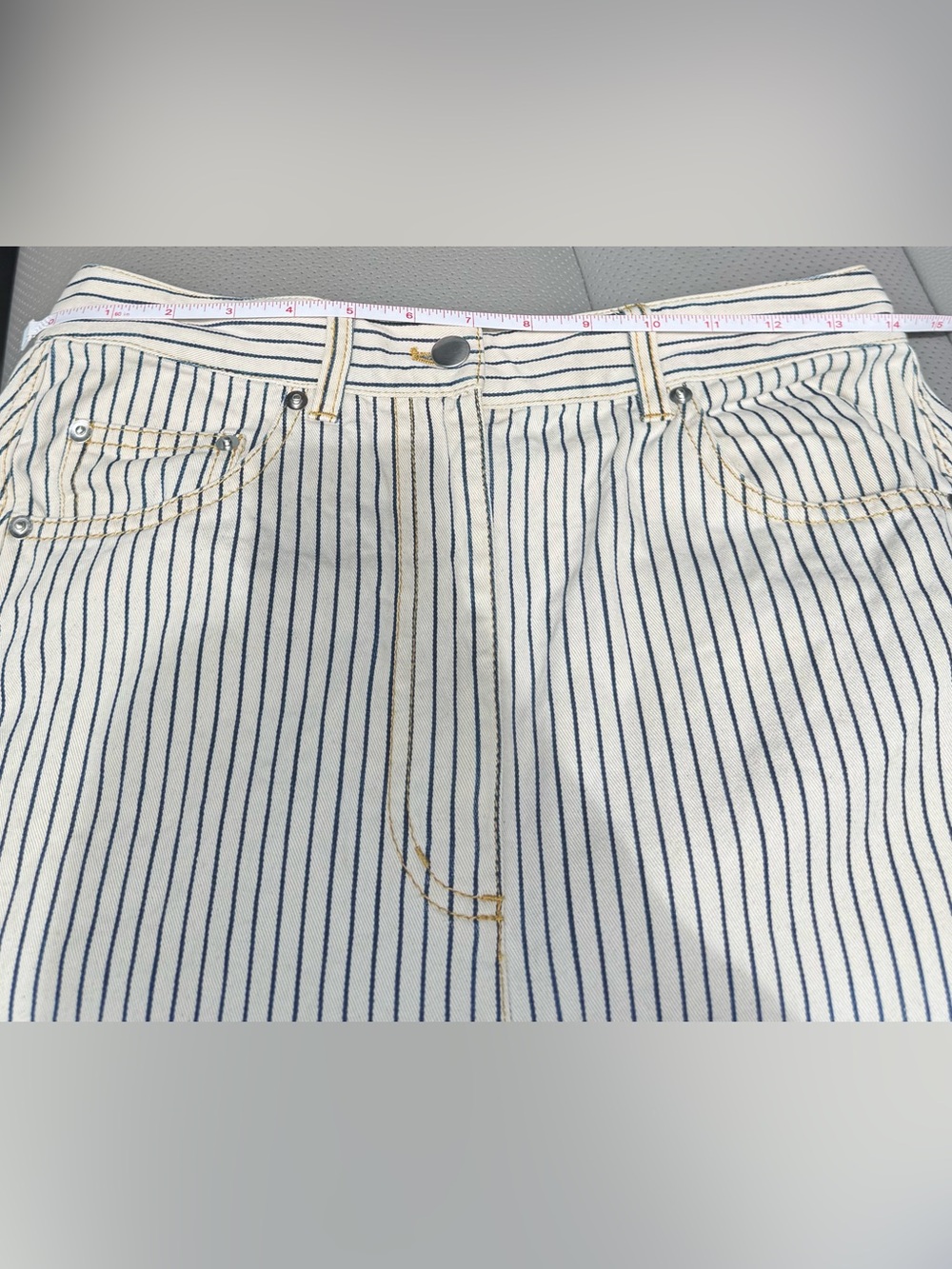 Stone Washed Striped Denim Sid Jean-regular length - Picture 7 of 7